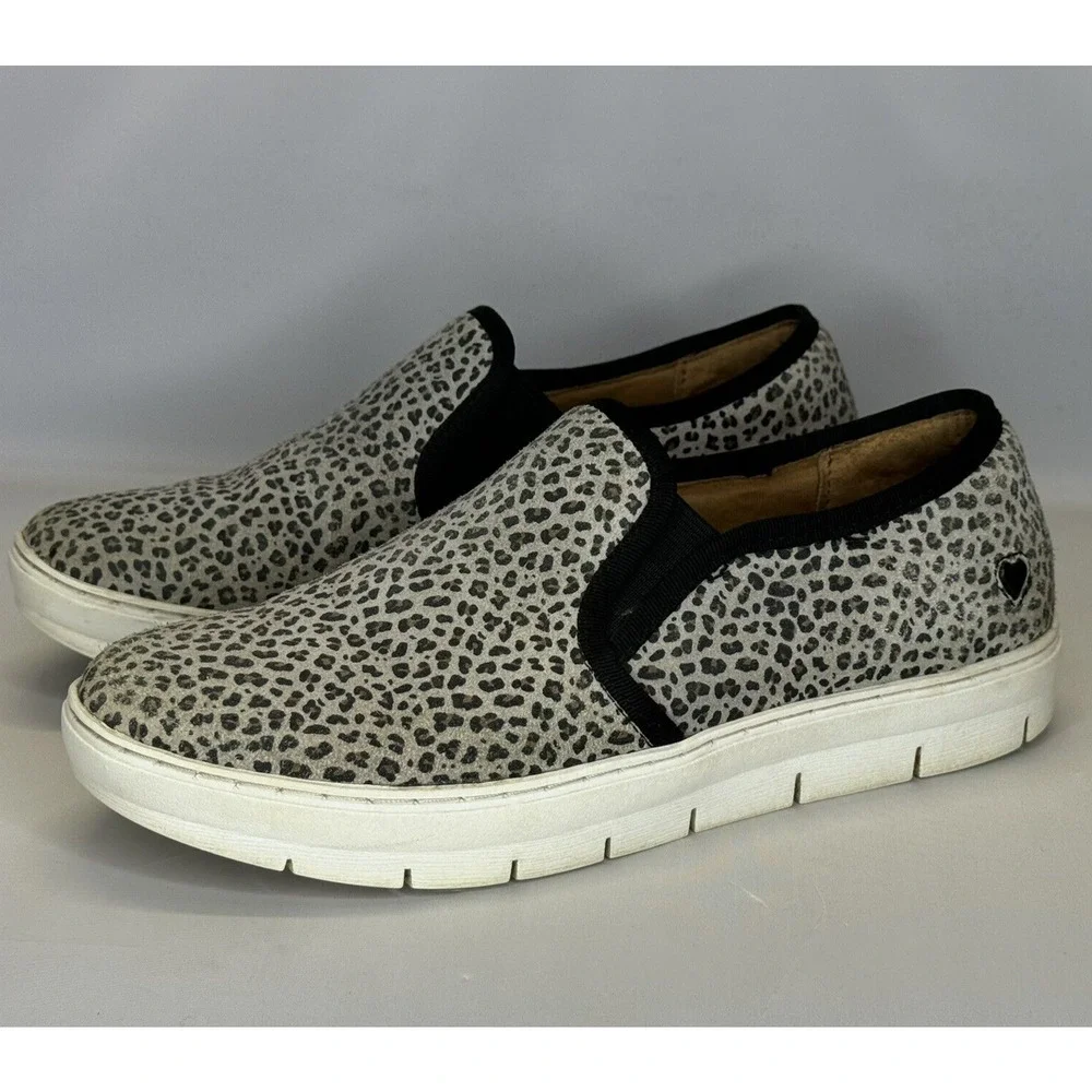 Nurse Mates Adela Womens Shoes Size 7 M Leopard Print Slip Resistant Slip On